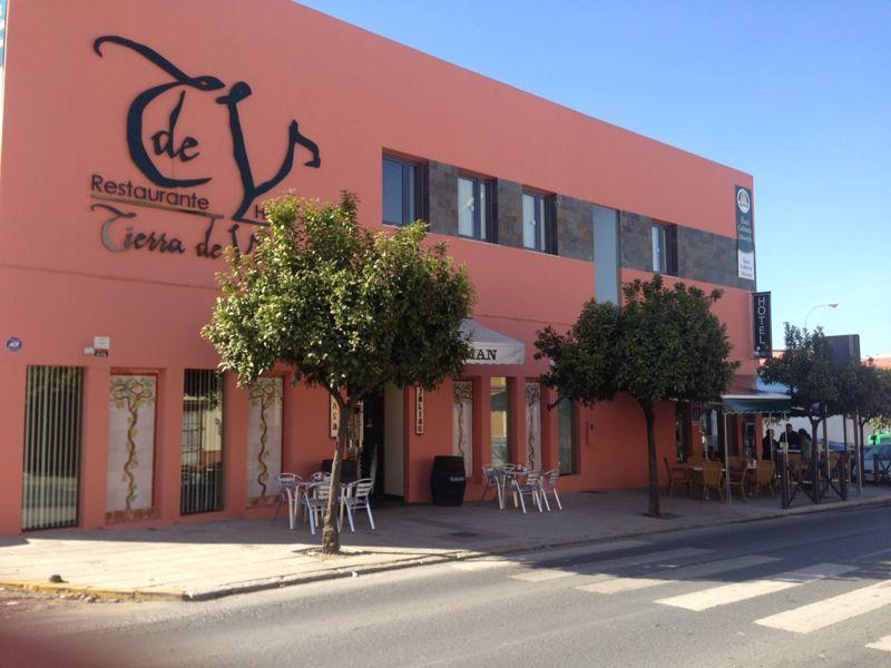 Hotel Leon Tierra De Vinos La Palma Del Condado Zewnętrze zdjęcie